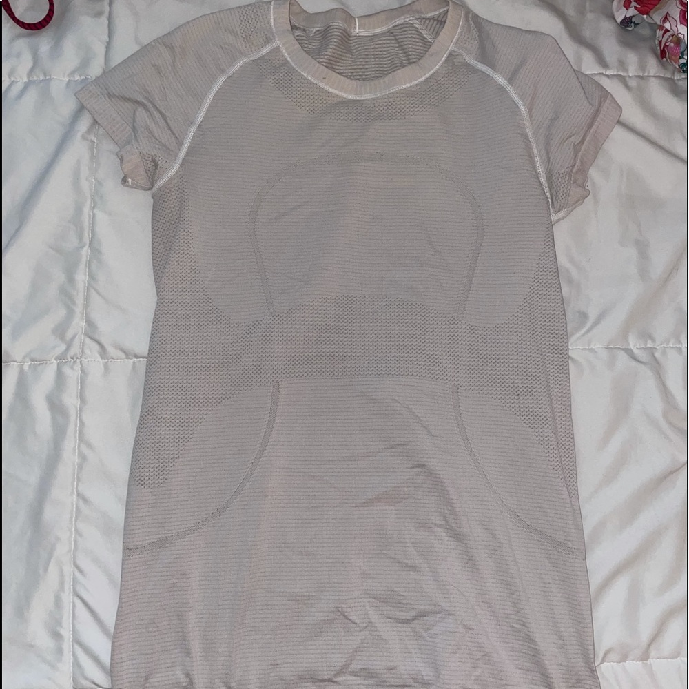 Lululemon Swiftly short sleeve off white top 8